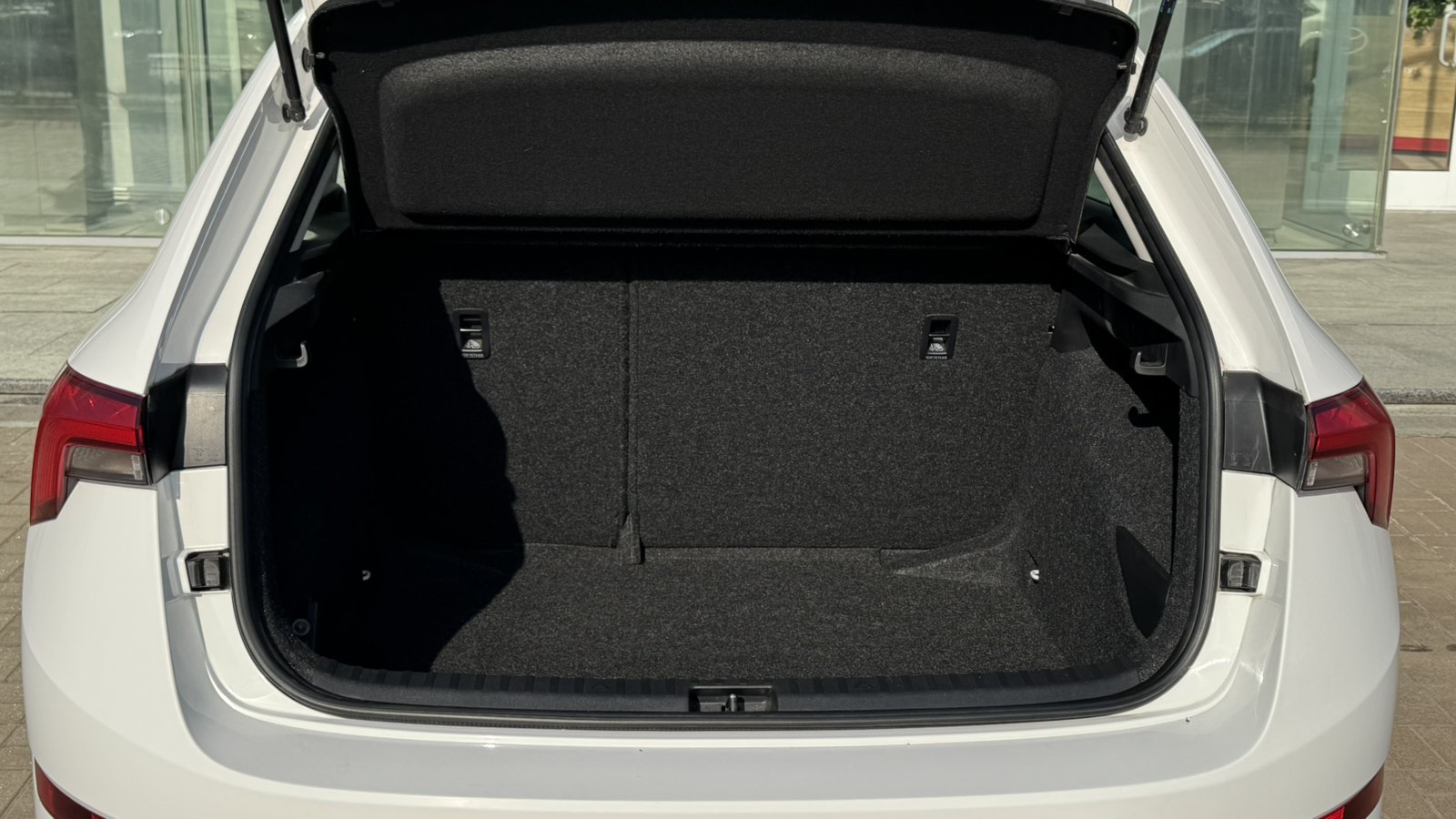 Інші авто SKODA Scala 2021 року, Хетчбек, Тойота Центр Київ "Автосаміт Укравто", м.Київ | Фото № 10 Інші авто SKODA Scala 2021 року з пробігом 70719 км, Хетчбек, Тойота Центр Київ "Автосаміт Укравто", м.Київ - 745000 ГРН | Фото № 10