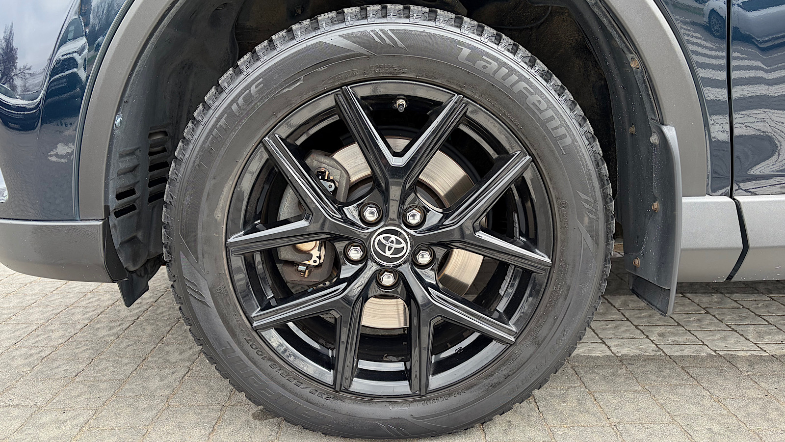 Toyota RAV4 2018 року, Універсал, Тойота Центр Запоріжжя "Восток Автомир", м.Запоріжжя | Фото № 16 Toyota RAV4 2018 року з пробігом 104947 км, Універсал, Тойота Центр Запоріжжя "Восток Автомир", м.Запоріжжя - 1031650 ГРН | Фото № 16