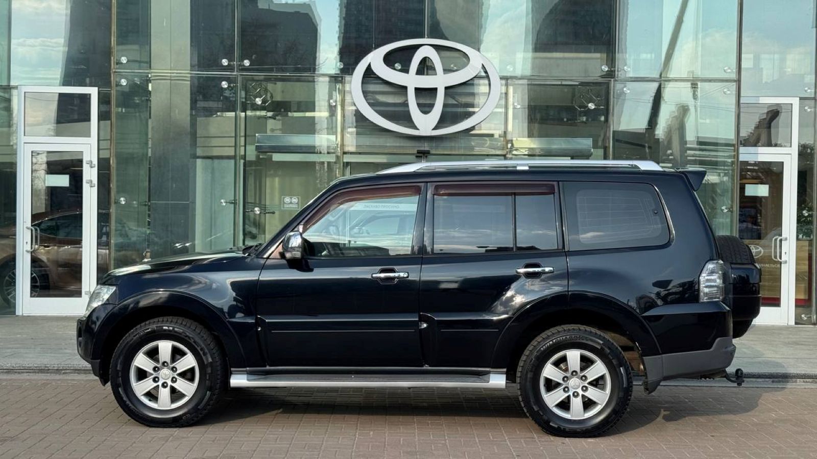 Інші авто MITSUBISHI Pajero Wagon 2007 року з пробігом 311159 км, Універсал, Тойота Центр Київ "Автосаміт Укравто", м.Київ - 487200 ГРН | Фото № 3