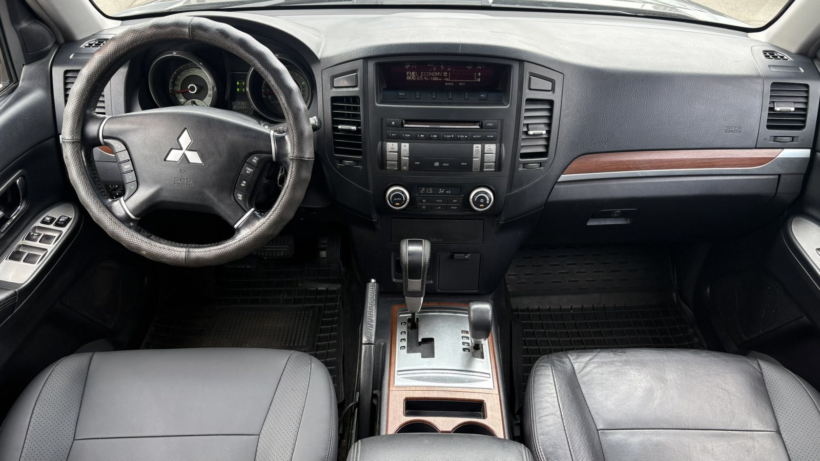 Інші авто MITSUBISHI Pajero Wagon 2007 року з пробігом 311159 км, Універсал, Тойота Центр Київ "Автосаміт Укравто", м.Київ - 487200 ГРН | Фото № 8