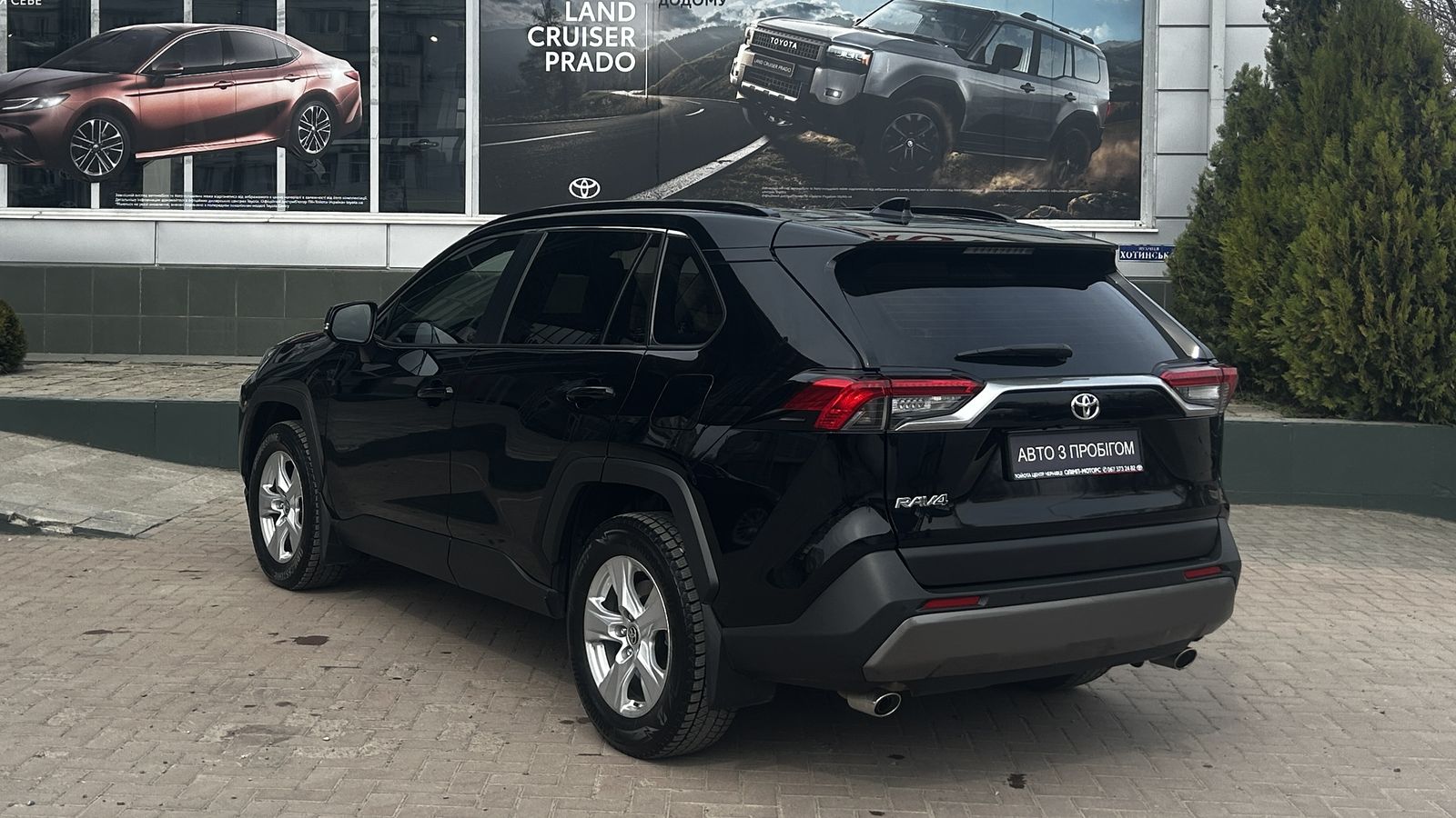 Toyota RAV4 2020 року, Універсал, Тойота Центр Чернівці "Олімп-Моторс", м.Чернівці | Фото № 2 Toyota RAV4 2020 року з пробігом 38154 км, Універсал, Тойота Центр Чернівці "Олімп-Моторс", м.Чернівці - 1210000 ГРН | Фото № 2