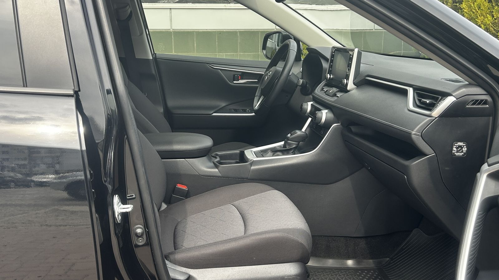 Toyota RAV4 2020 року, Універсал, Тойота Центр Чернівці "Олімп-Моторс", м.Чернівці | Фото № 6 Toyota RAV4 2020 року з пробігом 38154 км, Універсал, Тойота Центр Чернівці "Олімп-Моторс", м.Чернівці - 1210000 ГРН | Фото № 6