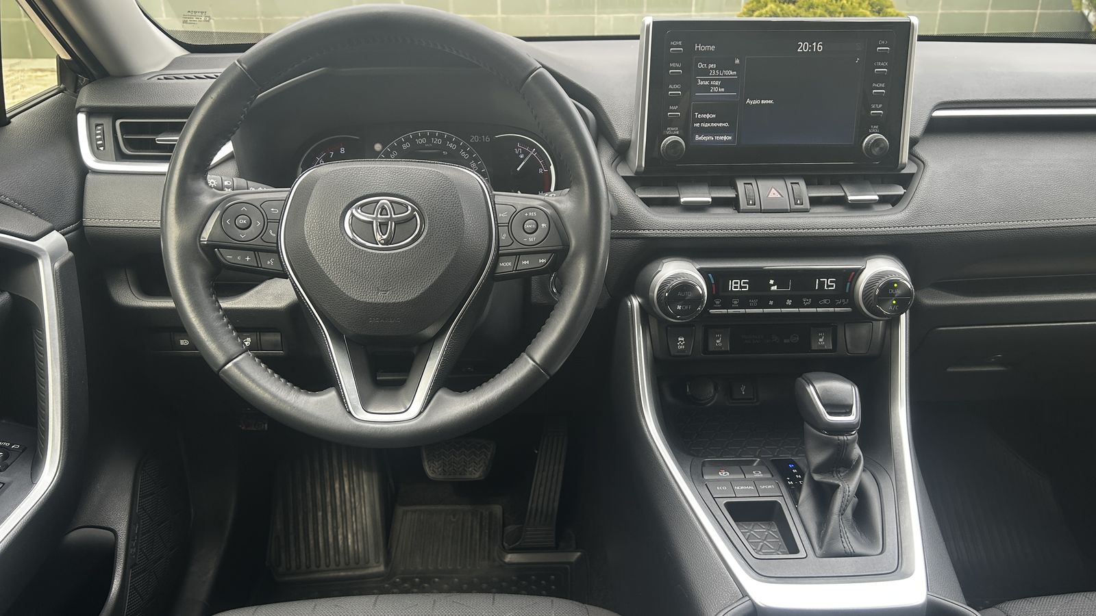 Toyota RAV4 2020 року, Універсал, Тойота Центр Чернівці "Олімп-Моторс", м.Чернівці | Фото № 9 Toyota RAV4 2020 року з пробігом 38154 км, Універсал, Тойота Центр Чернівці "Олімп-Моторс", м.Чернівці - 1210000 ГРН | Фото № 9