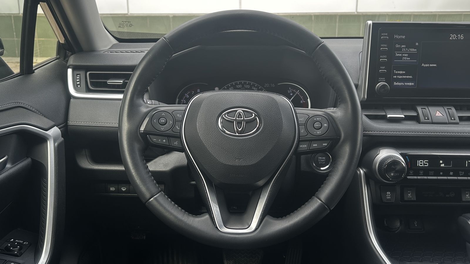 Toyota RAV4 2020 року, Універсал, Тойота Центр Чернівці "Олімп-Моторс", м.Чернівці | Фото № 13 Toyota RAV4 2020 року з пробігом 38154 км, Універсал, Тойота Центр Чернівці "Олімп-Моторс", м.Чернівці - 1210000 ГРН | Фото № 13