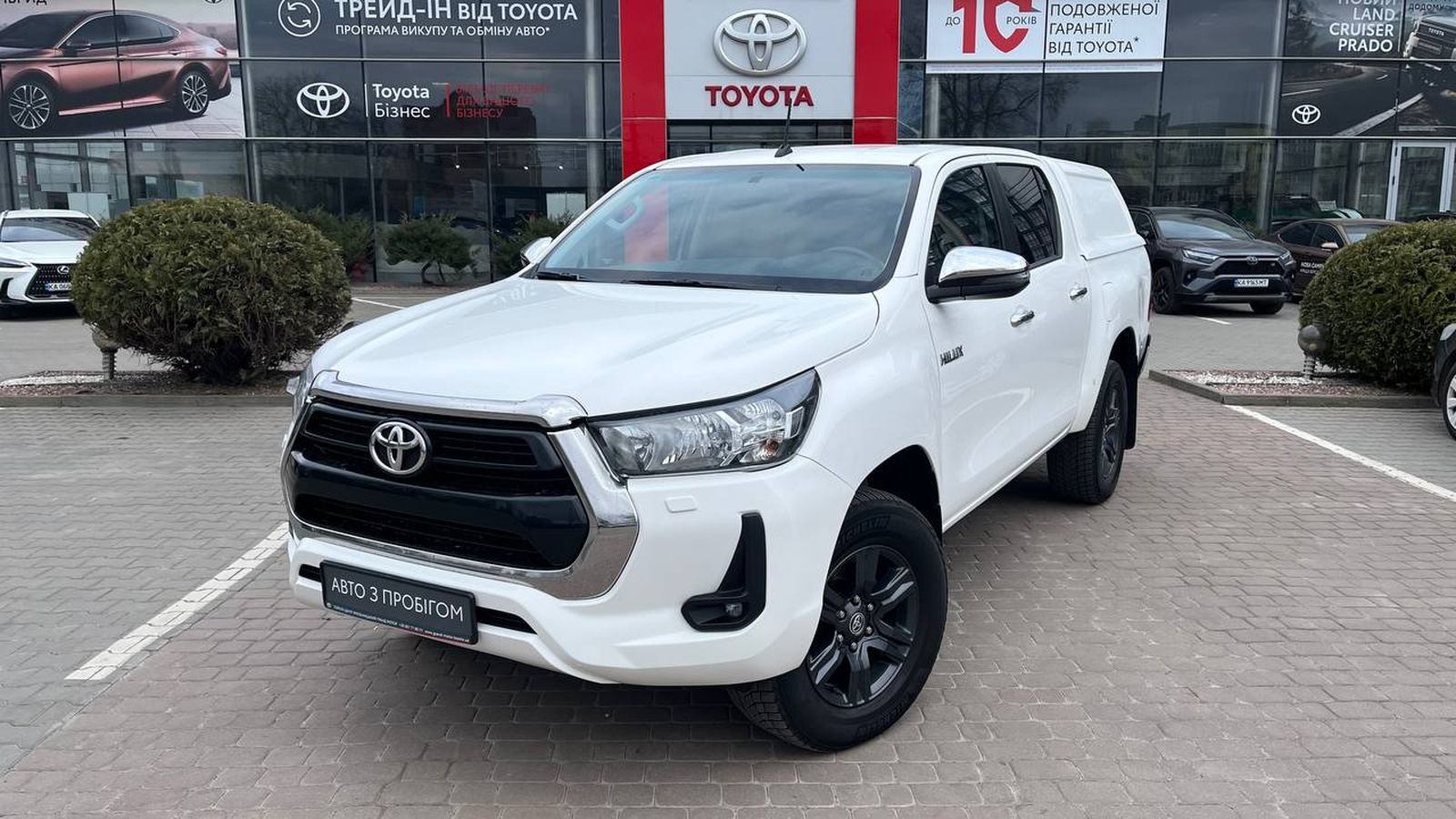Toyota HILUX 2023 року з пробігом 195558 км, Пікап, Тойота Центр Хмельницький "Гранд Мотор", м.Хмельницький - 1739600 ГРН | Фото № 1