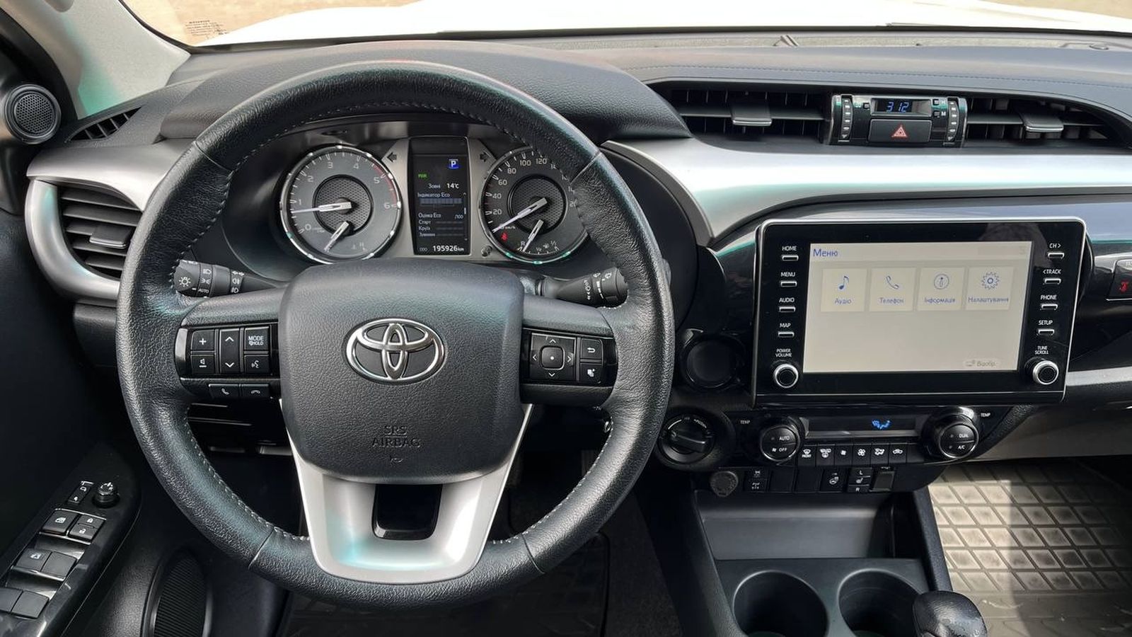 Toyota HILUX 2023 року з пробігом 195558 км, Пікап, Тойота Центр Хмельницький "Гранд Мотор", м.Хмельницький - 1739600 ГРН | Фото № 9