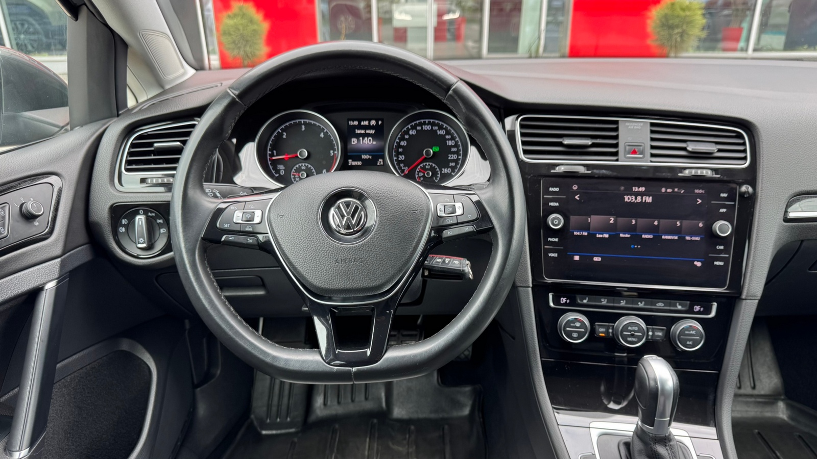 Інші авто VOLKSWAGEN GOLF 2017 року, Універсал, Тойота Центр Івано-Франківськ "Класик-Авто", м.Івано-Франківськ | Фото № 9 Інші авто VOLKSWAGEN GOLF 2017 року з пробігом 218534 км, Універсал, Тойота Центр Івано-Франківськ "Класик-Авто", м.Івано-Франківськ - 610000 ГРН | Фото № 9