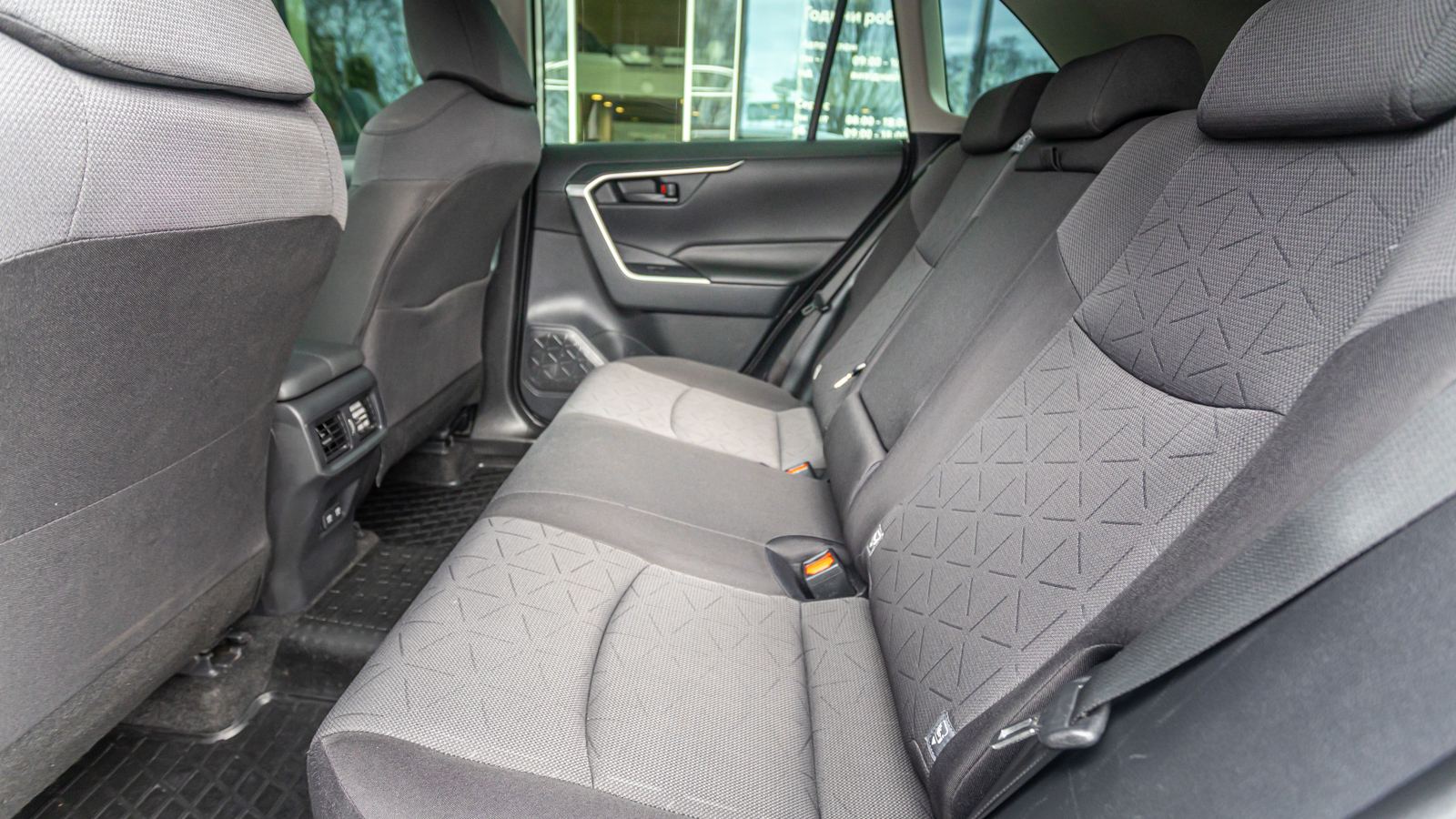 Toyota RAV4 2021 року з пробігом 71517 км, Універсал, Тойота Центр Дніпро "Алмаз Мотор" на Запорізькому шосе, м.Дніпро - 1050000 ГРН | Фото № 13