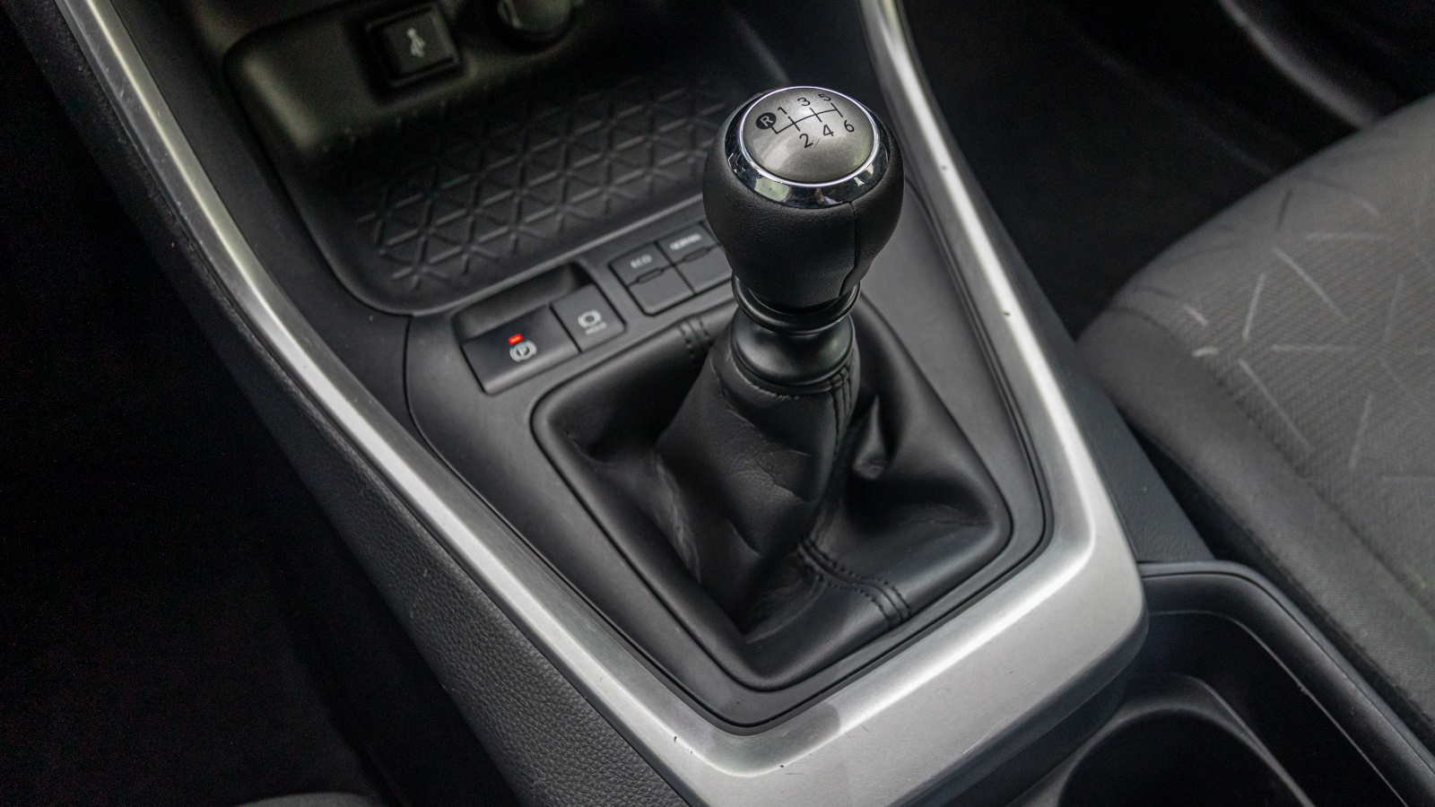 Toyota RAV4 2021 року з пробігом 71517 км, Універсал, Тойота Центр Дніпро "Алмаз Мотор" на Запорізькому шосе, м.Дніпро - 1050000 ГРН | Фото № 28