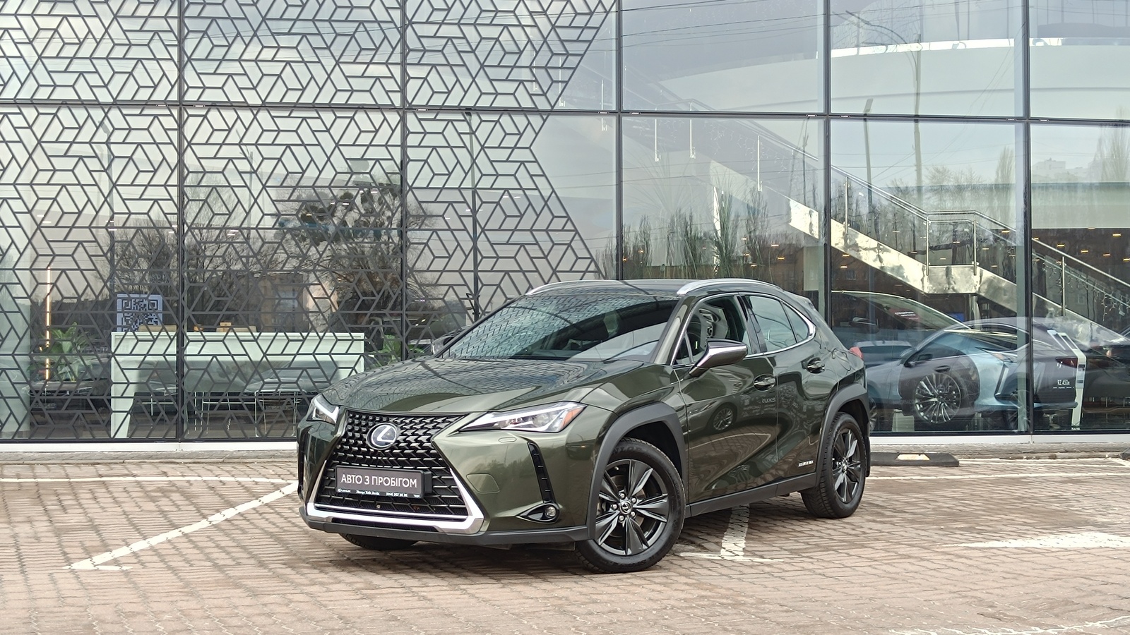 Lexus UX 2019 року з пробігом 65000 км, Хетчбек, Лексус Київ Захід, м.Київ - 1371000 ГРН | Фото № 1