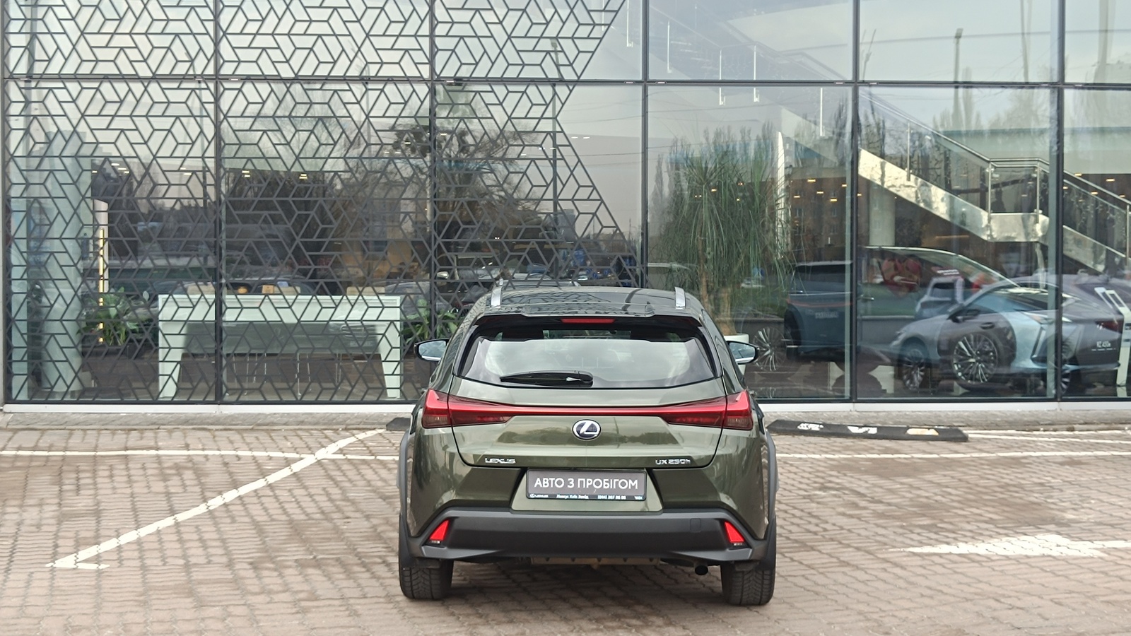 Lexus UX 2019 року з пробігом 65000 км, Хетчбек, Лексус Київ Захід, м.Київ - 1371000 ГРН | Фото № 4