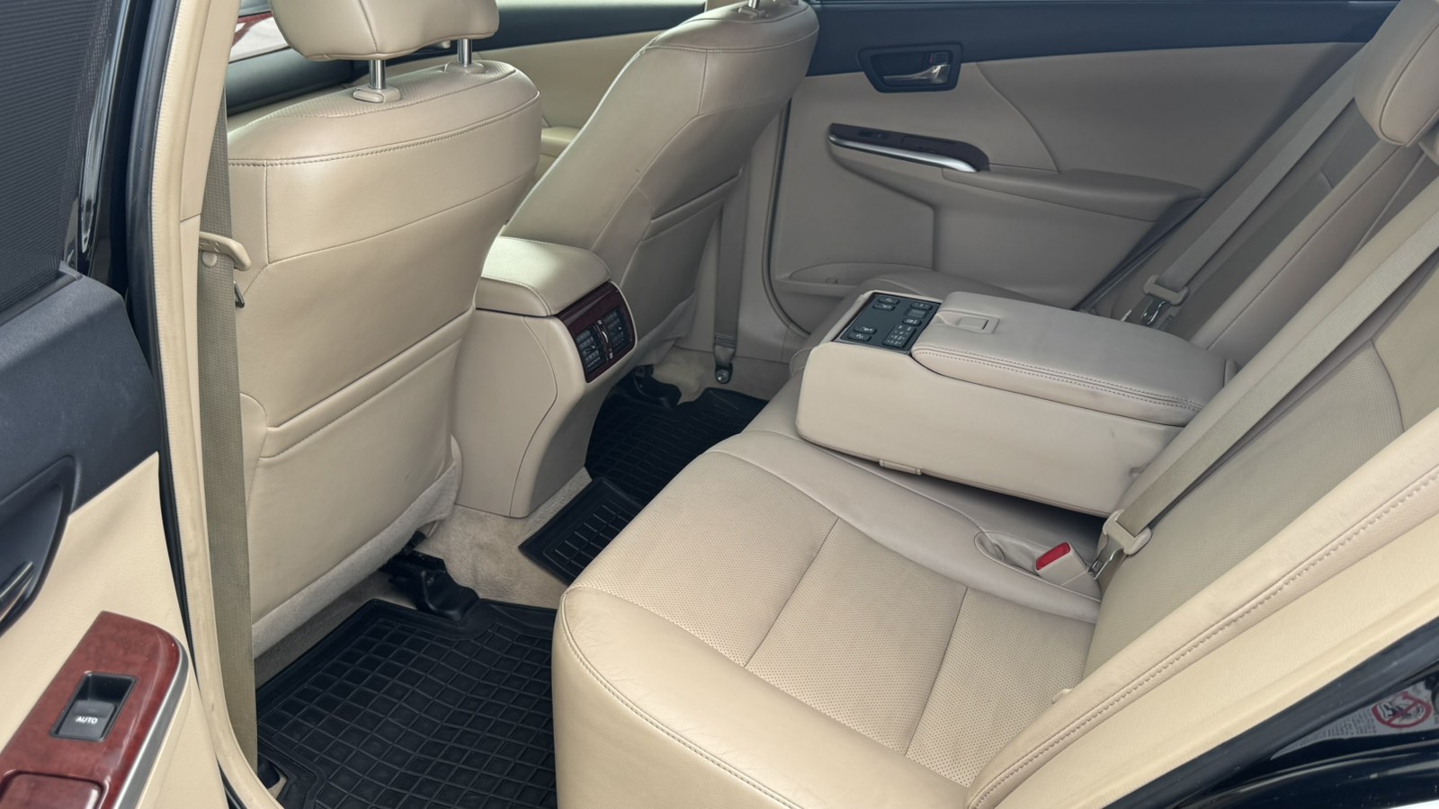 Toyota CAMRY 2013 року з пробігом 152548 км, Седан, Тойота Центр Київ "Автосаміт Укравто", м.Київ - 850000 ГРН | Фото № 11