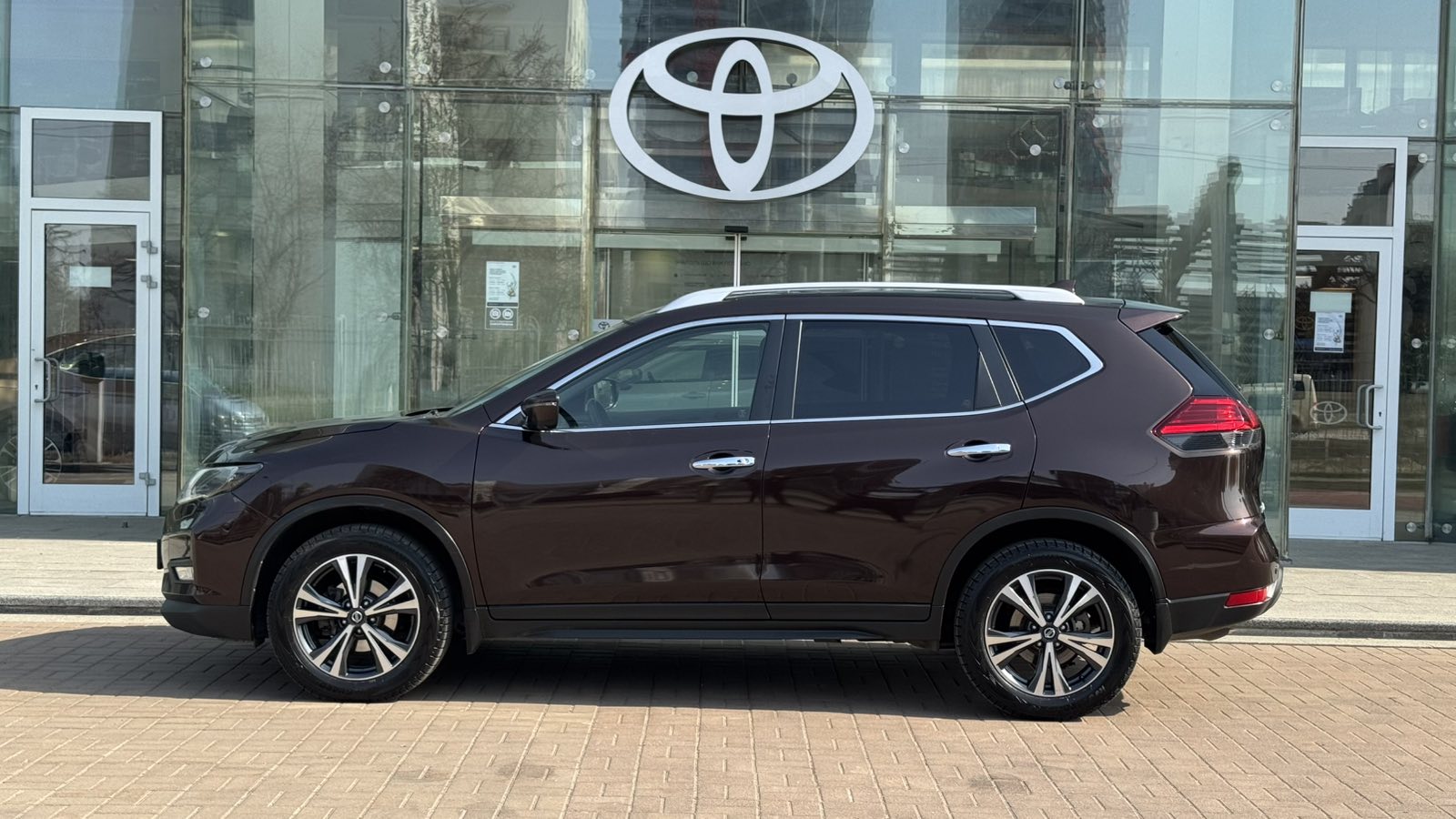 Інші авто NISSAN X-TRAIL 2019 року з пробігом 158163 км, Універсал, Тойота Центр Київ "Автосаміт Укравто", м.Київ - 1130800 ГРН | Фото № 3