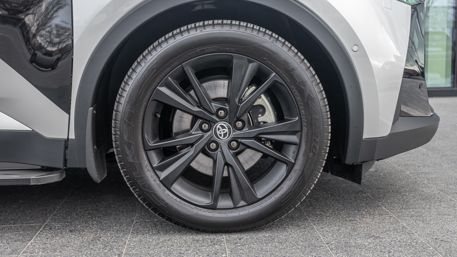 Toyota C-HR 2023 року з пробігом 1172 км, Хетчбек, Тойота Центр Дніпро "Алмаз Мотор" на Запорізькому шосе, м.Дніпро - 1700000 ГРН | Фото № 18