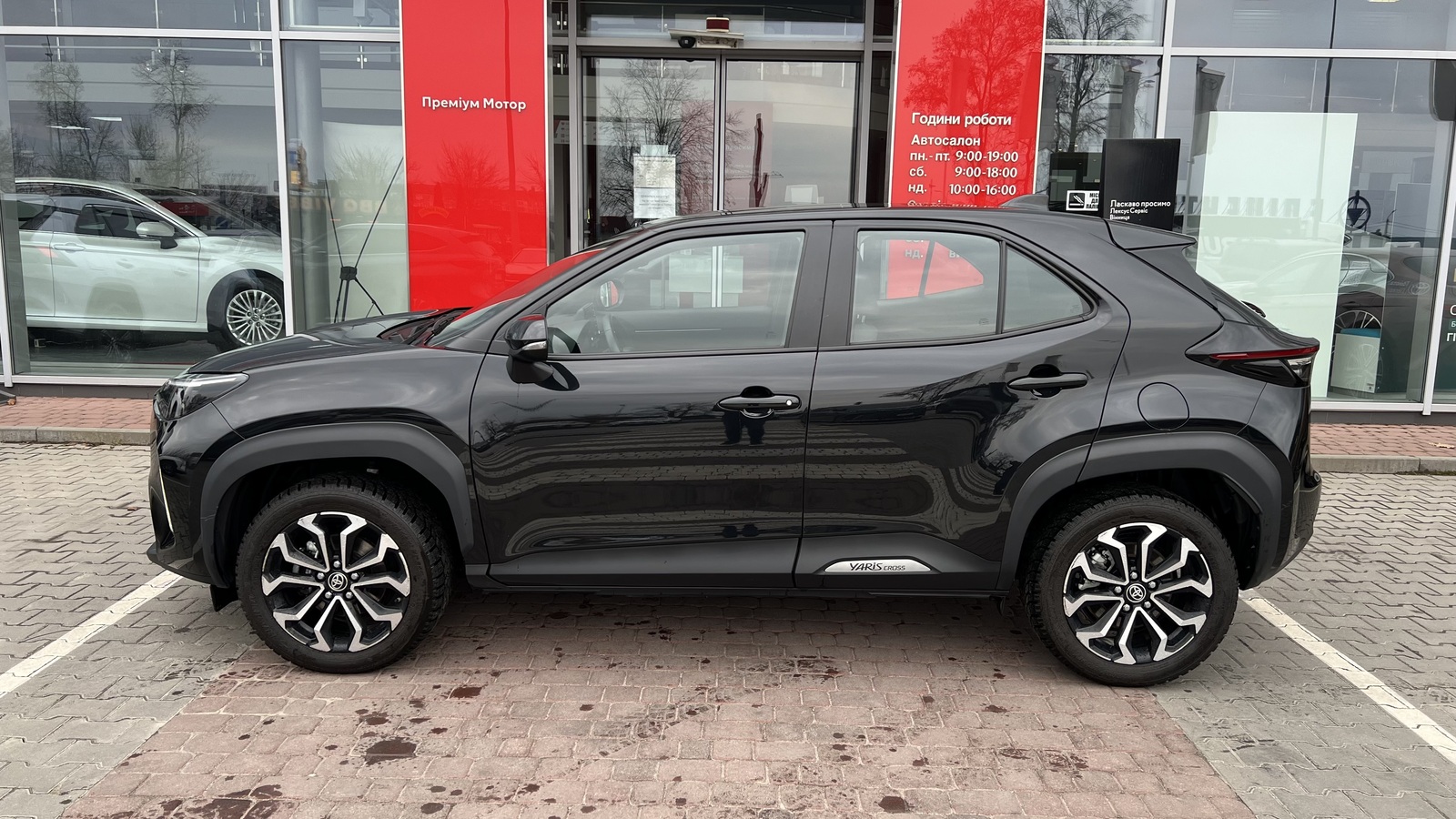 Toyota YARIS CROSS 2023 року з пробігом 25206 км, Універсал, Тойота Центр Вінниця "Преміум Мотор", м.Вінниця - 1145000 ГРН | Фото № 3