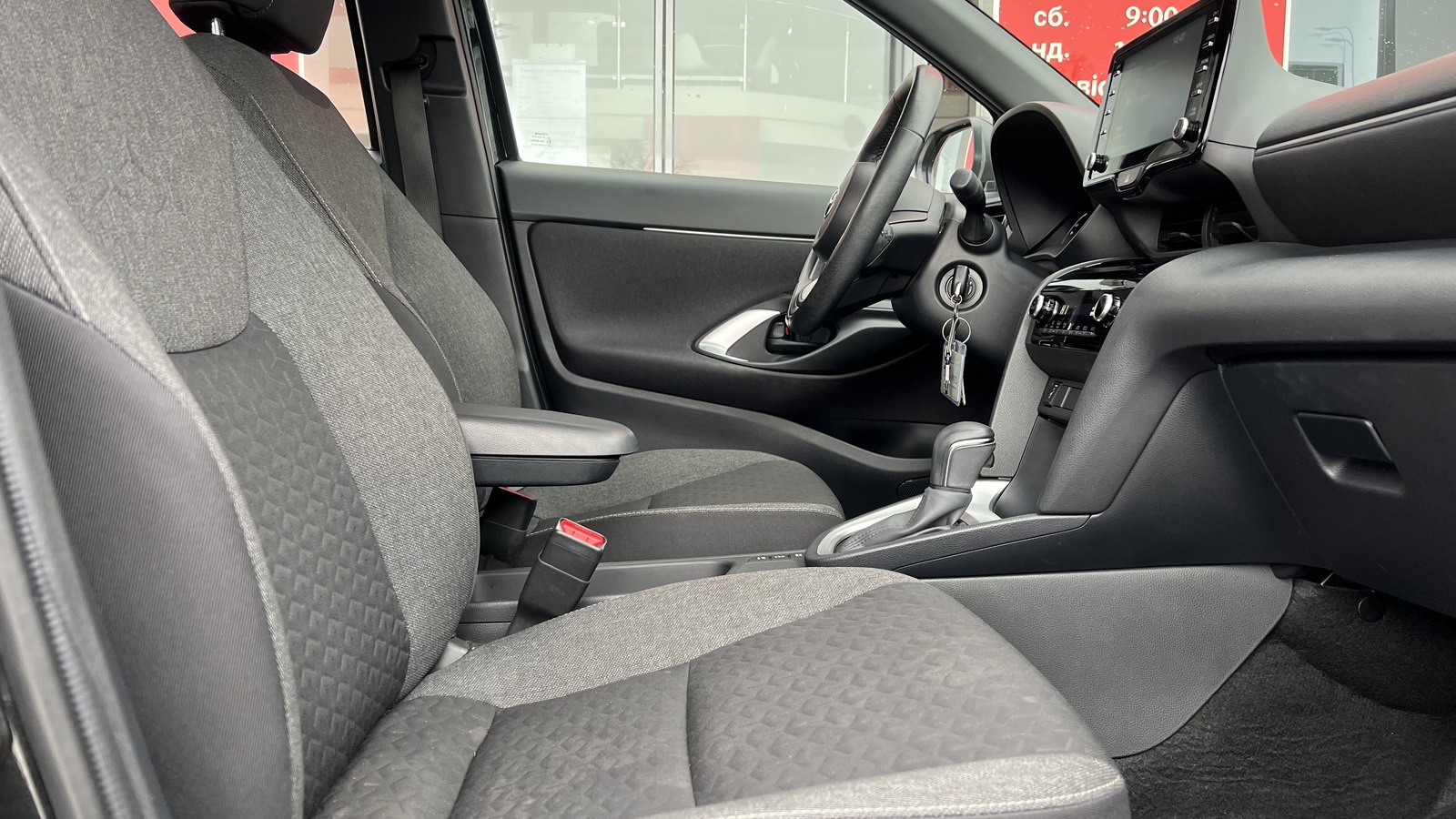 Toyota YARIS CROSS 2023 року з пробігом 25206 км, Універсал, Тойота Центр Вінниця "Преміум Мотор", м.Вінниця - 1145000 ГРН | Фото № 6