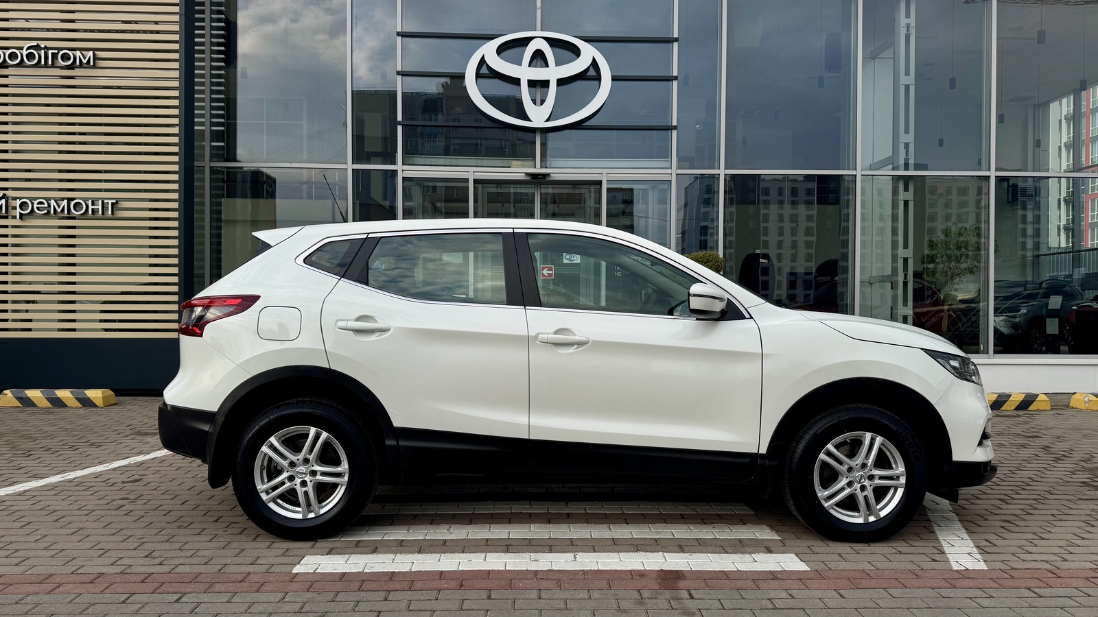 Інші авто NISSAN QASHQAI 2018 року з пробігом 64563 км, Універсал, Тойота Центр Чернігів "Соллі-Плюс", м.Чернігів - 696000 ГРН | Фото № 16