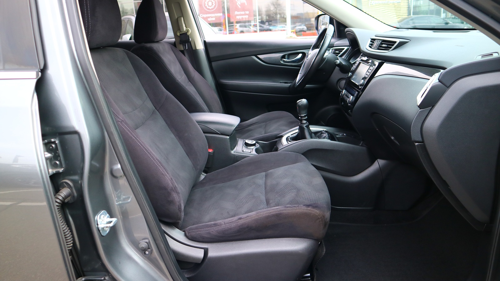 Інші авто NISSAN X-TRAIL 2017 року з пробігом 154837 км, Універсал, Тойота Центр Київ "Автосаміт Укравто Столичне", м.Київ - 723000 ГРН | Фото № 5