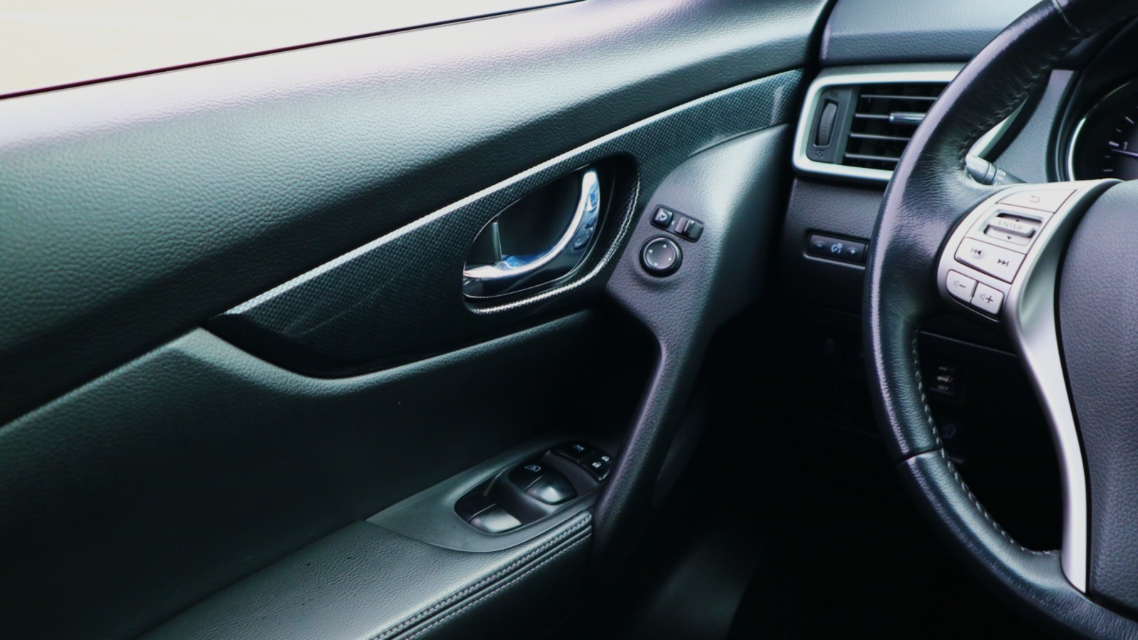 Інші авто NISSAN X-TRAIL 2017 року з пробігом 154837 км, Універсал, Тойота Центр Київ "Автосаміт Укравто Столичне", м.Київ - 723000 ГРН | Фото № 14