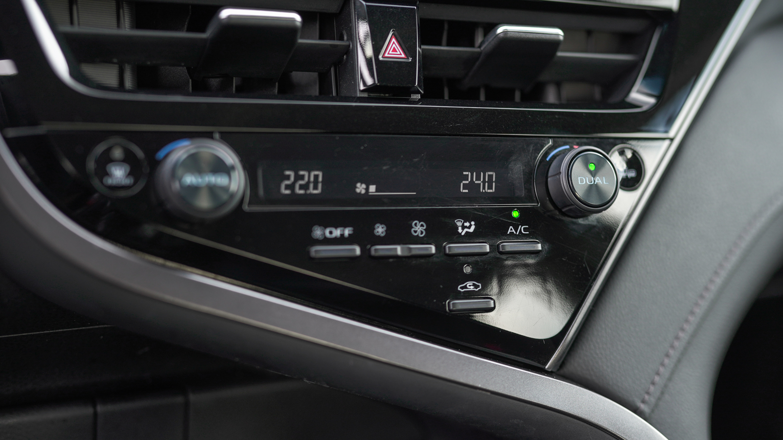 Toyota CAMRY 2023 року з пробігом 19598 км, Седан, Тойота Центр Львів "Діамант", м.Львів - 1332850 ГРН | Фото № 23