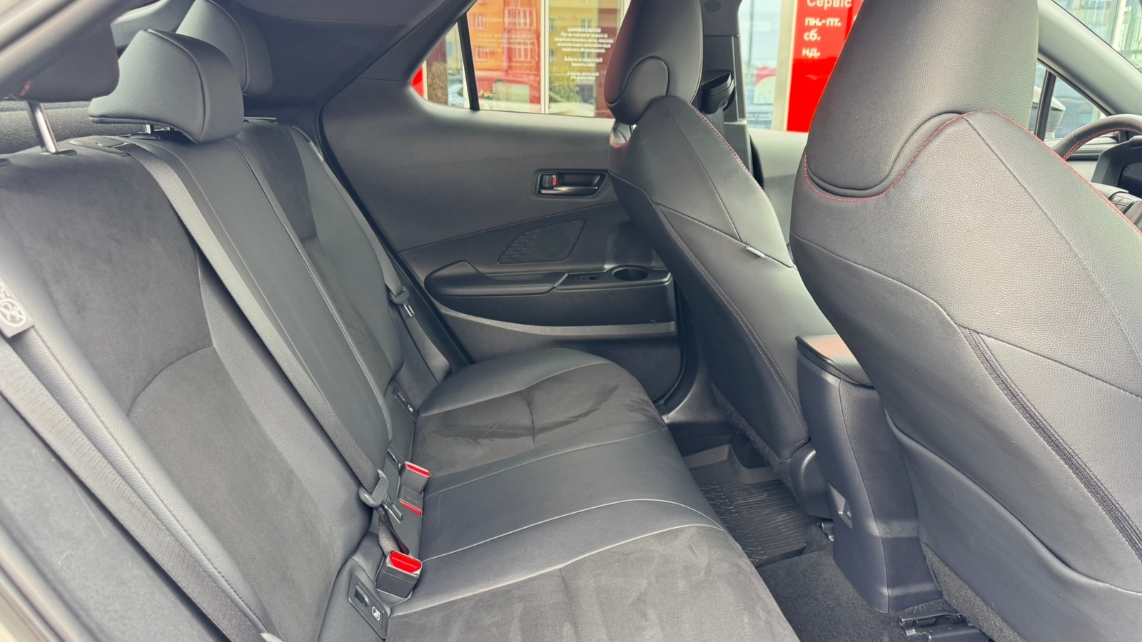 Toyota C-HR 2023 року з пробігом 24493 км, Універсал, Тойота Центр Івано-Франківськ "Класик-Авто", м.Івано-Франківськ - 1741340 ГРН | Фото № 7