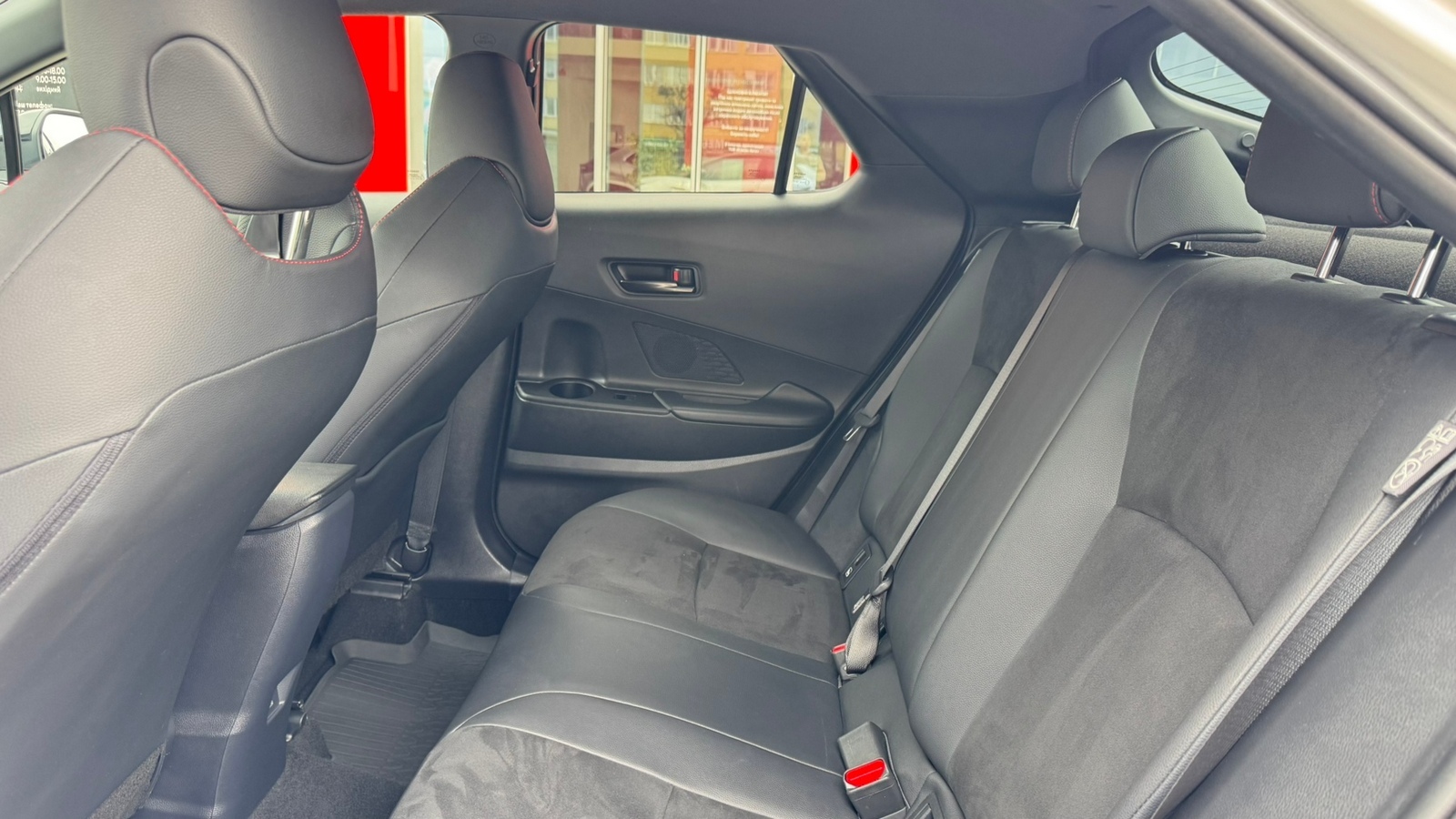 Toyota C-HR 2023 року з пробігом 24493 км, Універсал, Тойота Центр Івано-Франківськ "Класик-Авто", м.Івано-Франківськ - 1741340 ГРН | Фото № 11