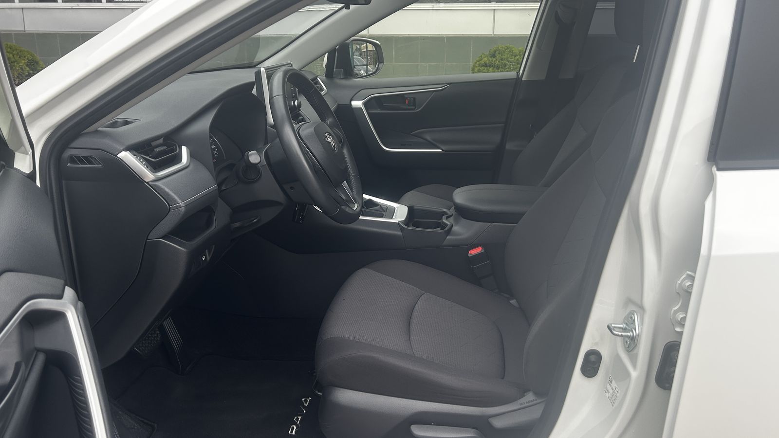 Toyota RAV4 2021 року з пробігом 30848 км, Універсал, Тойота Центр Чернівці "Олімп-Моторс", м.Чернівці - 1180000 ГРН | Фото № 12