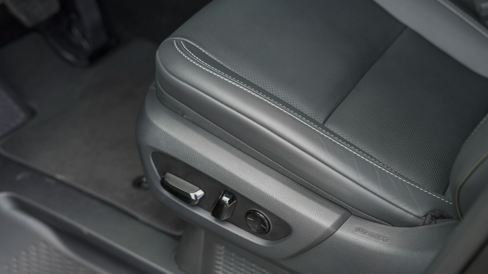 Lexus LM 350h 2024 року, Універсал, Лексус Львів, м.Львів | Фото № 23 Lexus LM 350h 2024 року з пробігом 18120 км, Універсал, Лексус Львів, м.Львів - 5462500 ГРН | Фото № 23