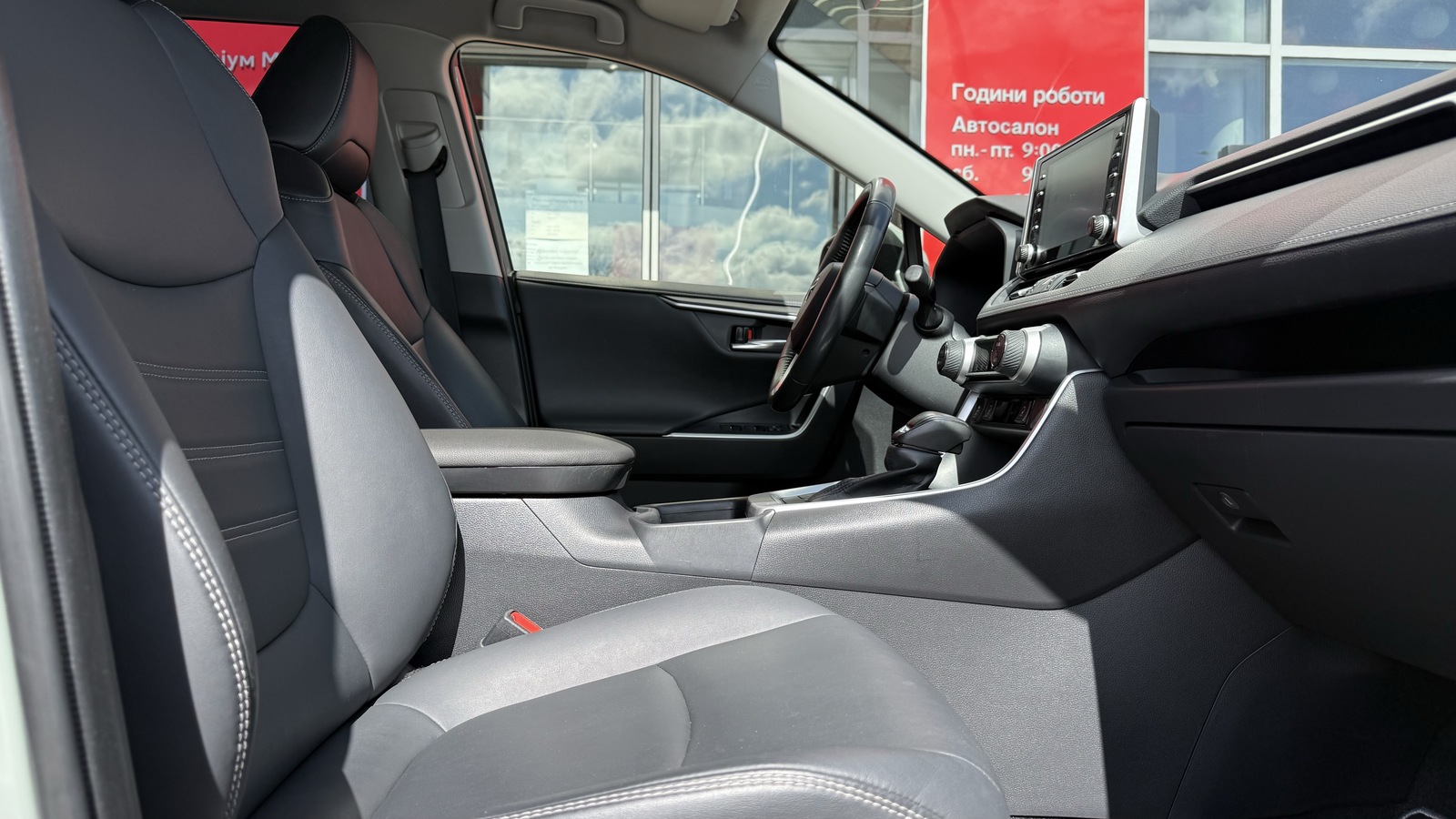 Toyota RAV4 2021 року з пробігом 113998 км, Універсал, Тойота Центр Вінниця "Преміум Мотор", м.Вінниця - 1540000 ГРН | Фото № 6