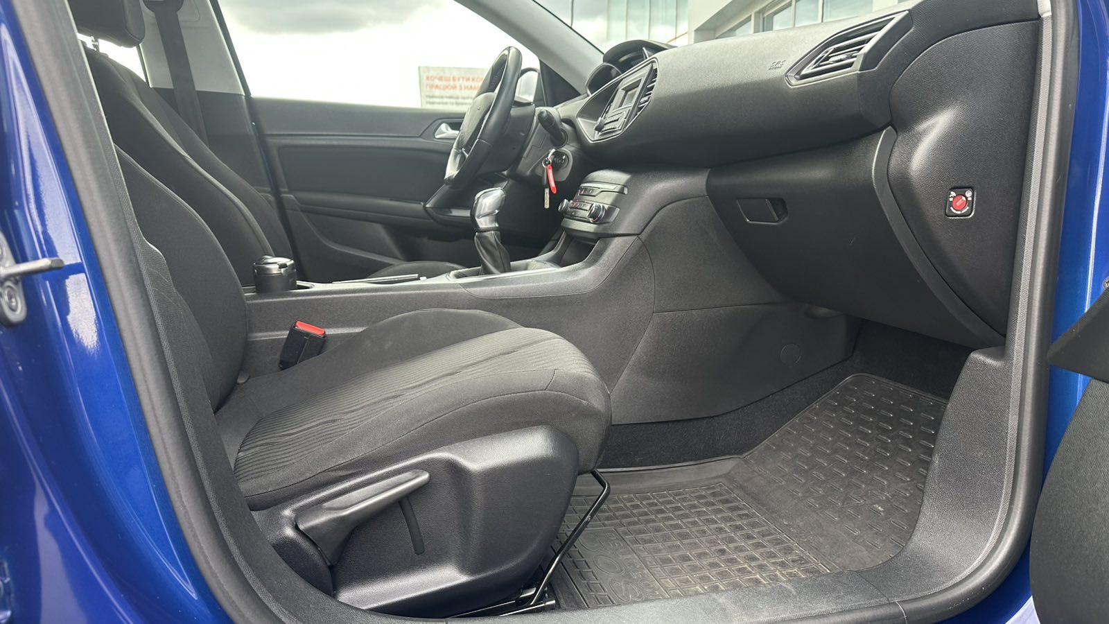 Інші авто PEUGEOT 308 2019 року з пробігом 125000 км, Хетчбек, Лексус Київ Аеропорт, м.Київ - 502223 ГРН | Фото № 6