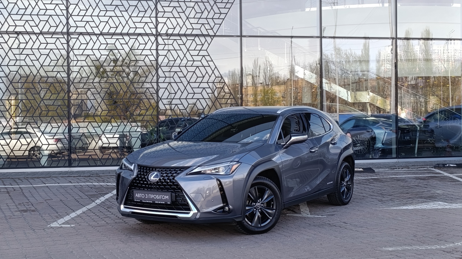 Lexus UX 2022 року, Хетчбек, Лексус Київ Захід, м.Київ | Фото № 1 Lexus UX 2022 року з пробігом 50100 км, Хетчбек, Лексус Київ Захід, м.Київ - 1598000 ГРН | Фото № 1