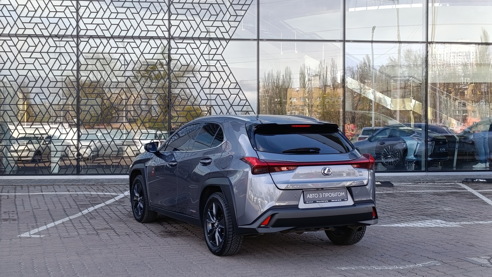 Lexus UX 2022 року, Хетчбек, Лексус Київ Захід, м.Київ | Фото № 2 Lexus UX 2022 року з пробігом 50100 км, Хетчбек, Лексус Київ Захід, м.Київ - 1598000 ГРН | Фото № 2