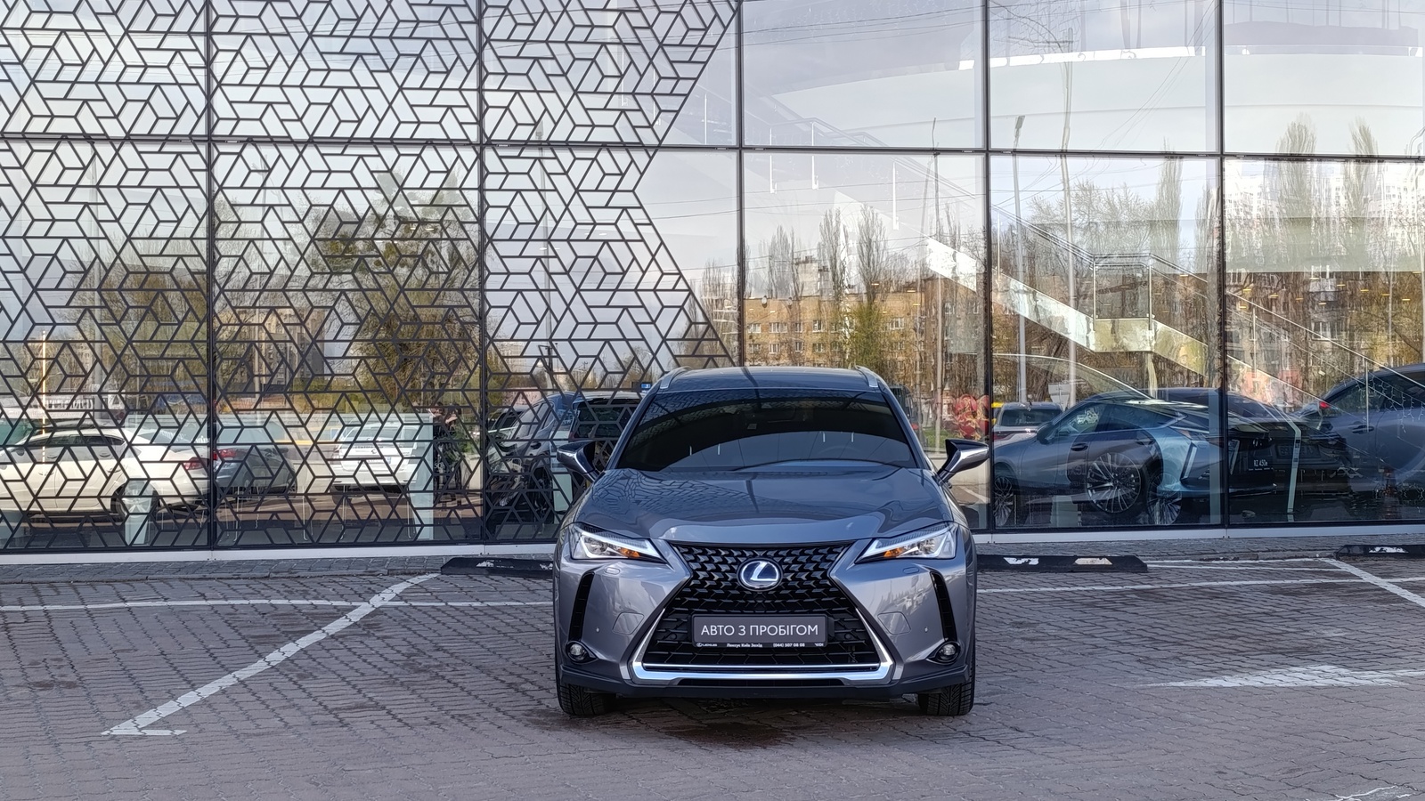 Lexus UX 2022 року, Хетчбек, Лексус Київ Захід, м.Київ | Фото № 5 Lexus UX 2022 року з пробігом 50100 км, Хетчбек, Лексус Київ Захід, м.Київ - 1598000 ГРН | Фото № 5