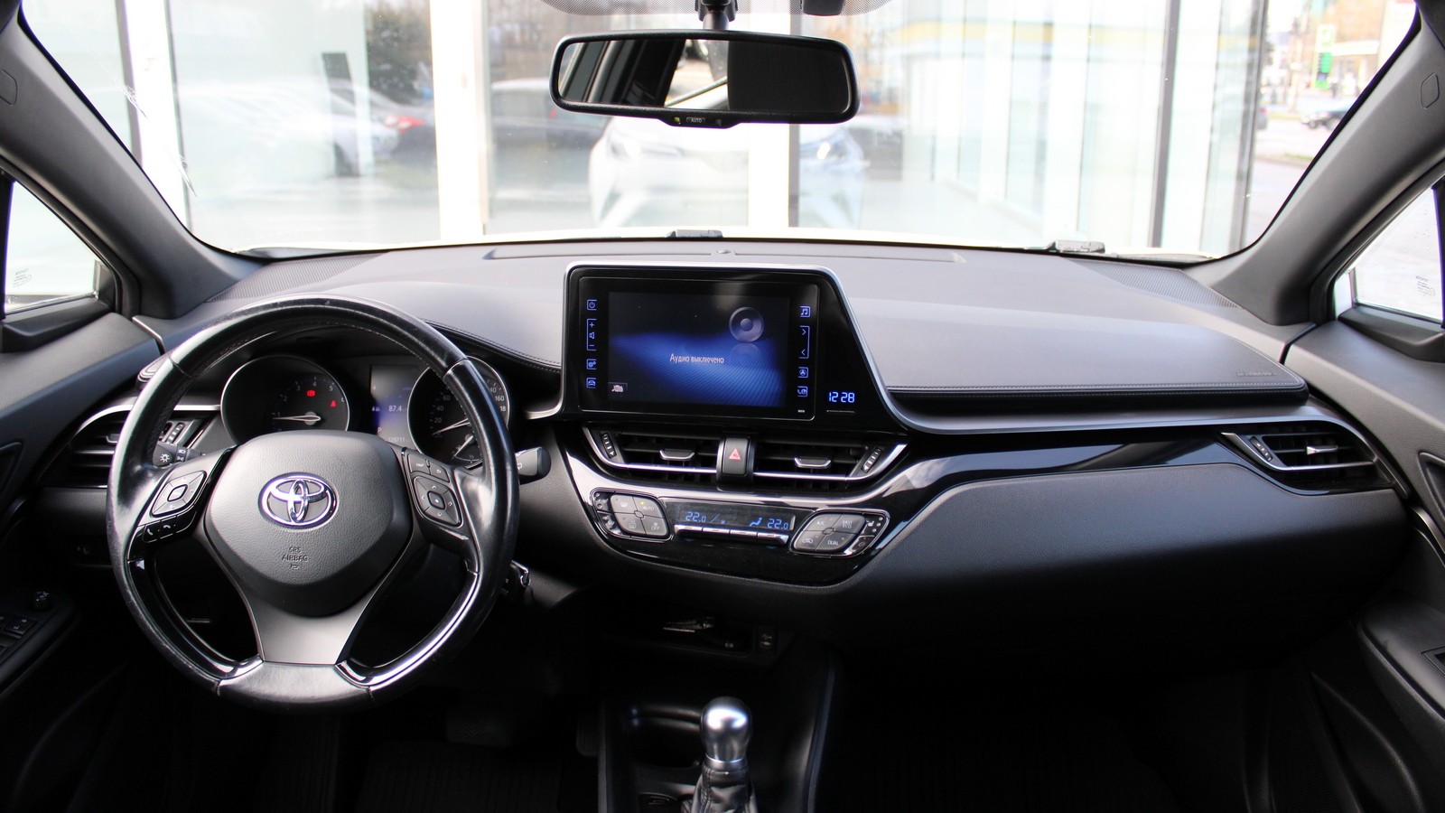 Toyota C-HR 2017 року, Універсал, Тойота Центр Черкаси "Мотор Сіті", м.Черкаси | Фото № 8 Toyota C-HR 2017 року з пробігом 129771 км, Універсал, Тойота Центр Черкаси "Мотор Сіті", м.Черкаси - 823000 ГРН | Фото № 8