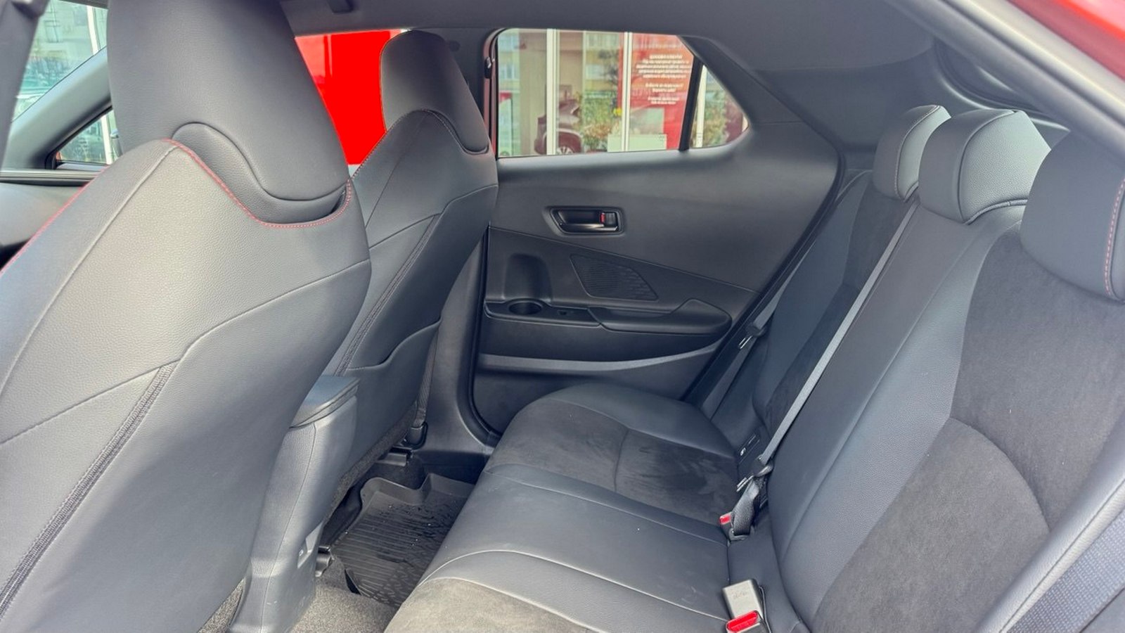 Toyota C-HR 2025 року з пробігом 1148 км, Хетчбек, Тойота Центр Івано-Франківськ "Класик-Авто", м.Івано-Франківськ - 1781900 ГРН | Фото № 11