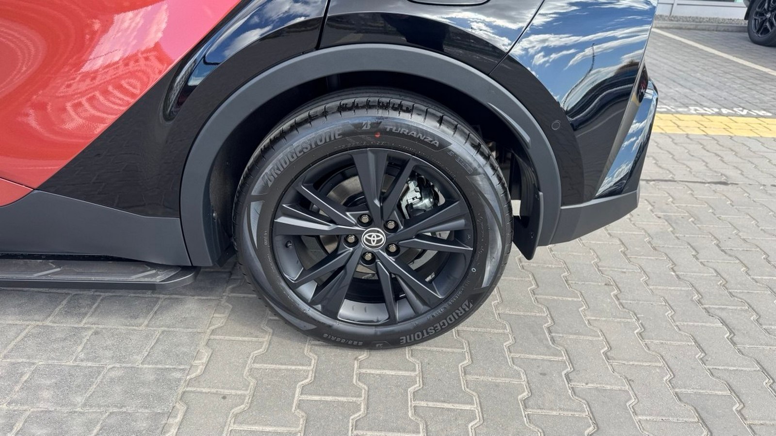 Toyota C-HR 2025 року з пробігом 1148 км, Хетчбек, Тойота Центр Івано-Франківськ "Класик-Авто", м.Івано-Франківськ - 1781900 ГРН | Фото № 16