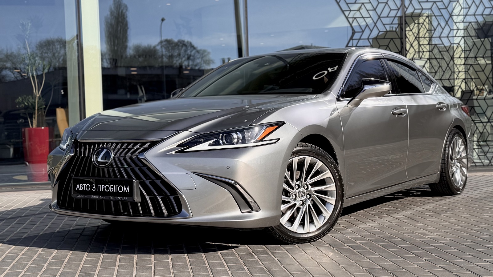 Lexus ES 2021 року з пробігом 12663 км, Універсал, Лексус Одеса, м.Одеса - 2709400 ГРН | Фото № 1