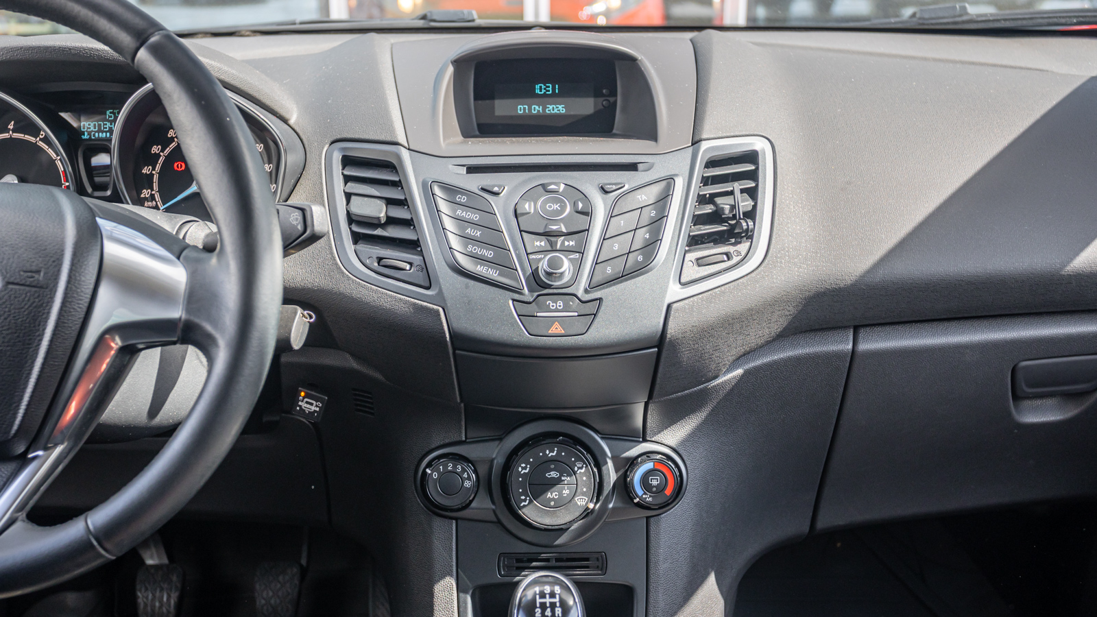 Інші авто FORD FIESTA 2016 року з пробігом 90716 км, Хетчбек, Тойота Центр Дніпро "Алмаз Мотор" на Запорізькому шосе, м.Дніпро - 352000 ГРН | Фото № 14