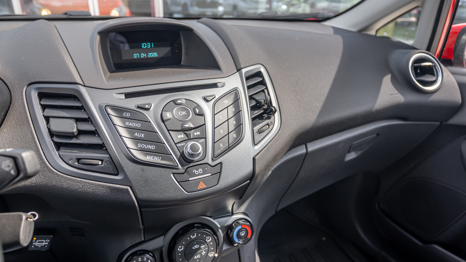 Інші авто FORD FIESTA 2016 року з пробігом 90716 км, Хетчбек, Тойота Центр Дніпро "Алмаз Мотор" на Запорізькому шосе, м.Дніпро - 352000 ГРН | Фото № 16