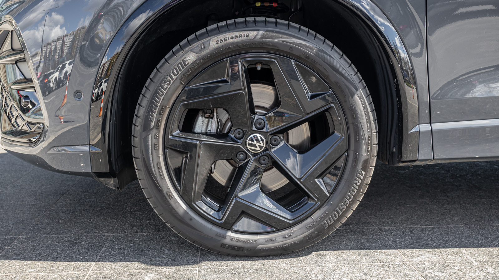 Інші авто VOLKSWAGEN TIGUAN 2025 року з пробігом 13664 км, Універсал, Тойота Центр Дніпро "Алмаз Мотор" на Запорізькому шосе, м.Дніпро - 2155000 ГРН | Фото № 13