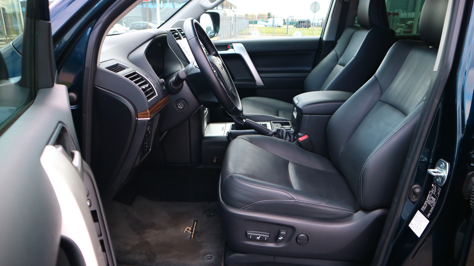 Toyota LAND CRUISER PRADO 2022 року з пробігом 78000 км, Універсал, Тойота Центр Київ "Автосаміт Укравто Столичне", м.Київ - 2445000 ГРН | Фото № 13