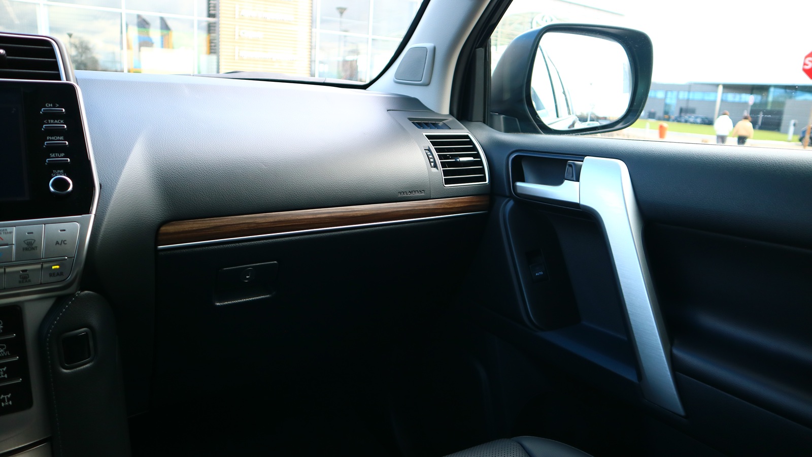 Toyota LAND CRUISER PRADO 2022 року з пробігом 78000 км, Універсал, Тойота Центр Київ "Автосаміт Укравто Столичне", м.Київ - 2445000 ГРН | Фото № 17