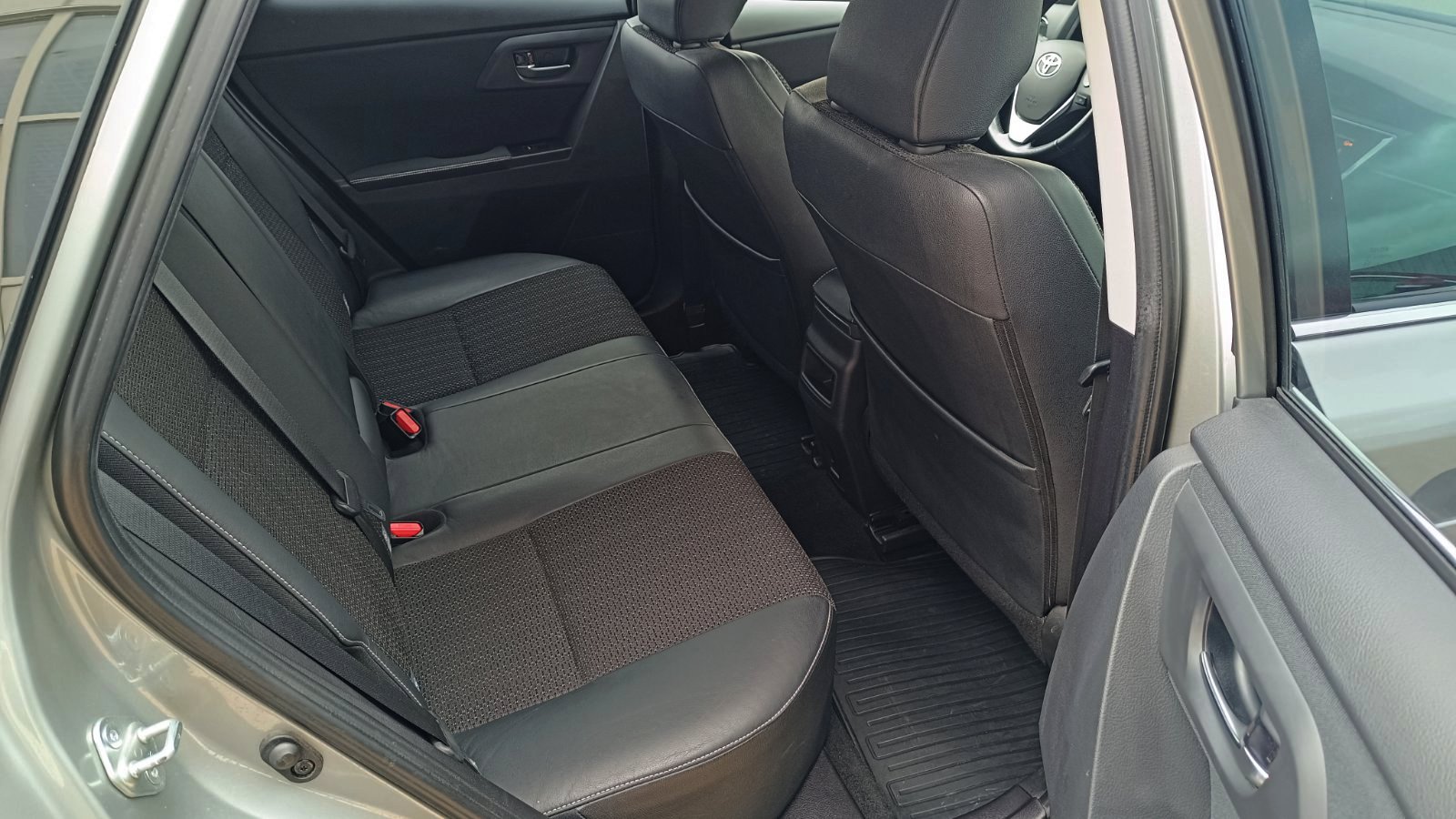 Toyota AURIS 2013 року з пробігом 101997 км, Хетчбек, Тойота Центр Київ «ВІДІ Аеропорт», м.Київ - 565000 ГРН | Фото № 7