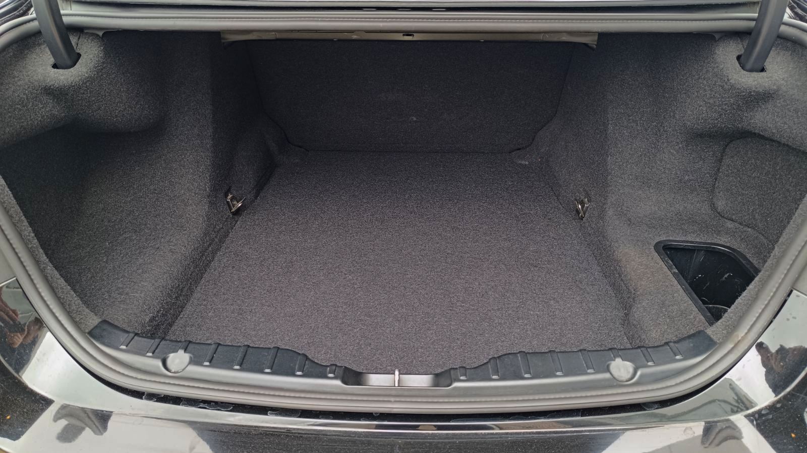 Інші авто BMW 5 2013 року, Седан, Тойота Центр Київ «ВІДІ Аеропорт», м.Київ | Фото № 10 Інші авто BMW 5 2013 року з пробігом 171798 км, Седан, Тойота Центр Київ «ВІДІ Аеропорт», м.Київ - 750000 ГРН | Фото № 10