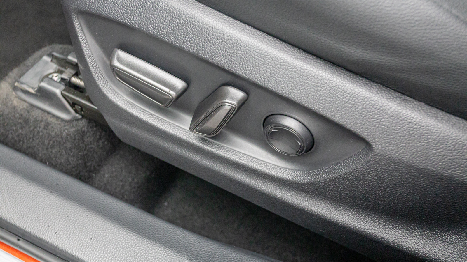 Toyota C-HR 2025 року з пробігом 614 км, Хетчбек, Тойота Центр Дніпро "Алмаз Мотор" на Запорізькому шосе, м.Дніпро - 1916000 ГРН | Фото № 23