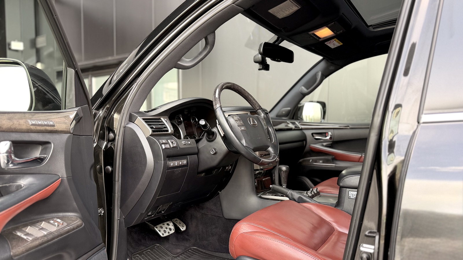 Lexus LX 2013 року, Універсал, Лексус Одеса, м.Одеса | Фото № 12 Lexus LX 2013 року з пробігом 229730 км, Універсал, Лексус Одеса, м.Одеса - 1734890 ГРН | Фото № 12