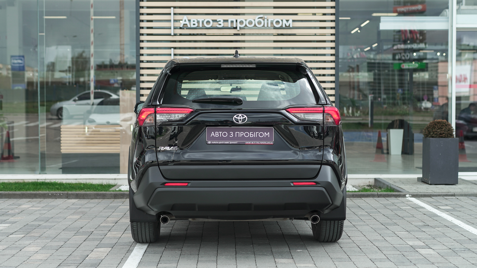 Toyota RAV4 2020 року, Універсал, Тойота Центр Львів "Діамант", м.Львів | Фото № 4 Toyota RAV4 2020 року з пробігом 38173 км, Універсал, Тойота Центр Львів "Діамант", м.Львів - 1136200 ГРН | Фото № 4