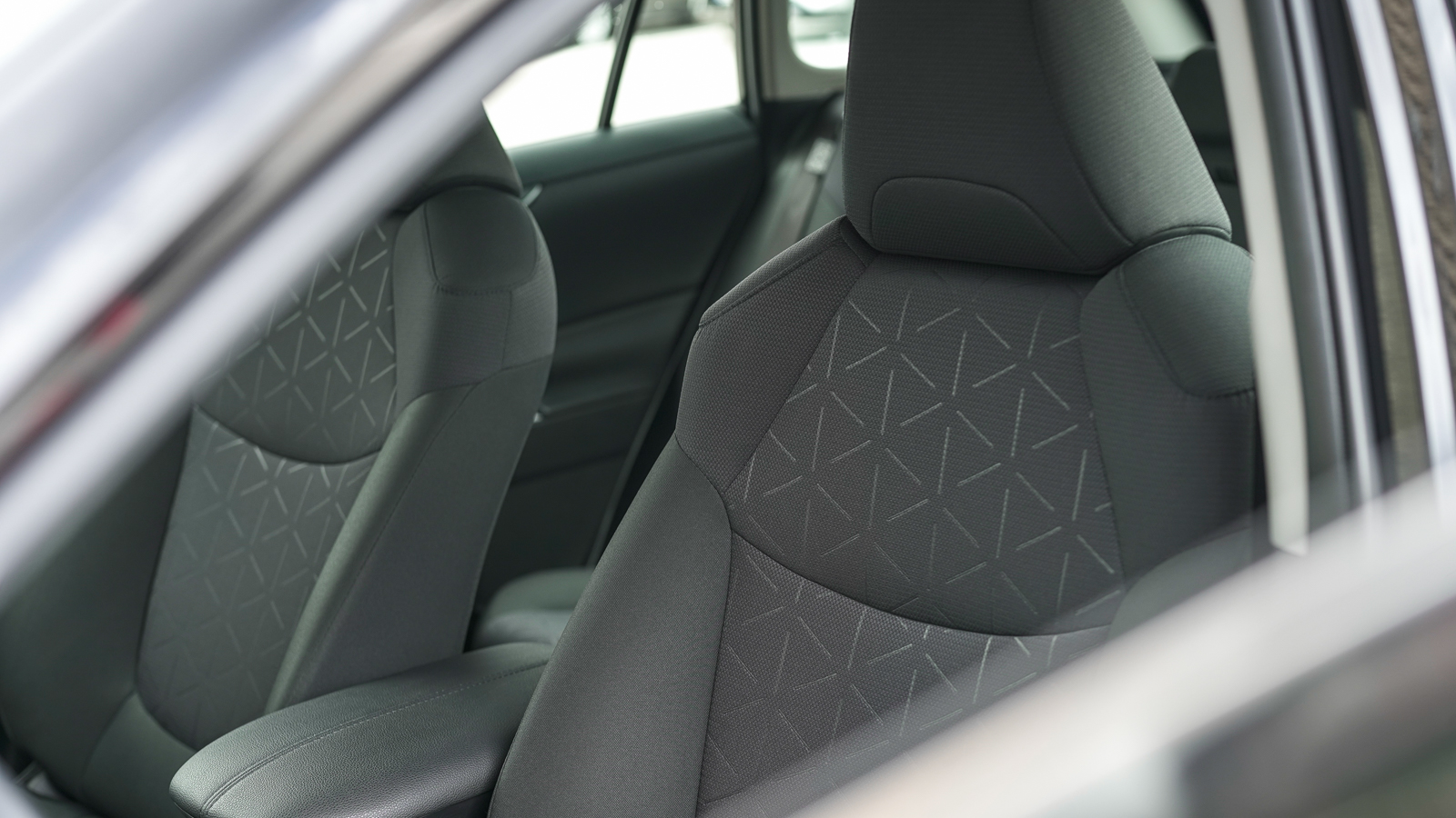 Toyota RAV4 2020 року, Універсал, Тойота Центр Львів "Діамант", м.Львів | Фото № 15 Toyota RAV4 2020 року з пробігом 38173 км, Універсал, Тойота Центр Львів "Діамант", м.Львів - 1136200 ГРН | Фото № 15