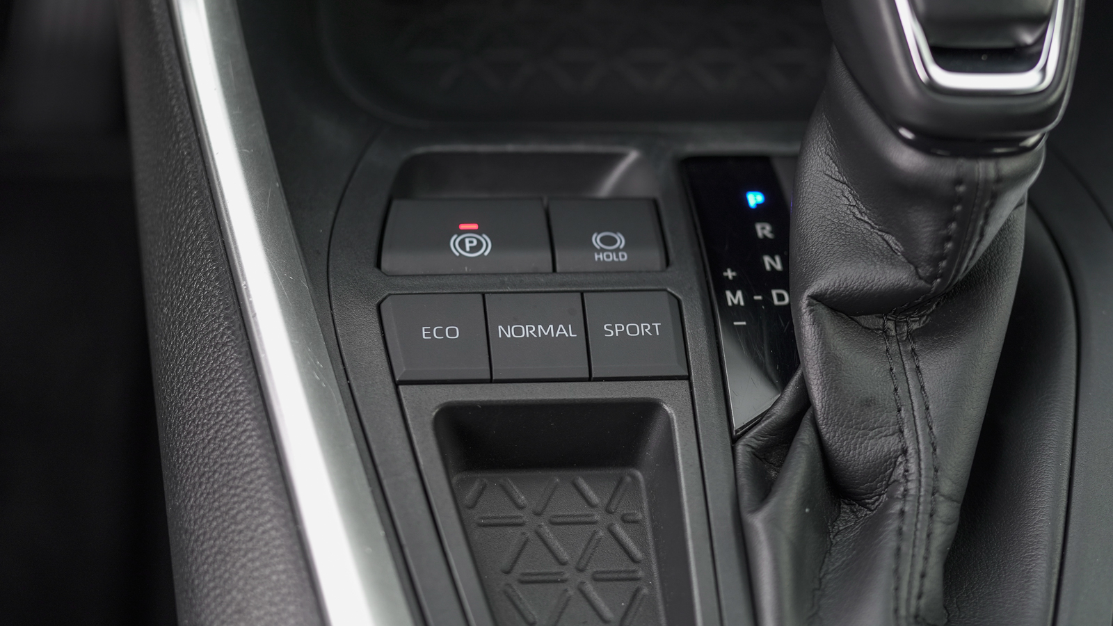 Toyota RAV4 2020 року, Універсал, Тойота Центр Львів "Діамант", м.Львів | Фото № 26 Toyota RAV4 2020 року з пробігом 38173 км, Універсал, Тойота Центр Львів "Діамант", м.Львів - 1136200 ГРН | Фото № 26