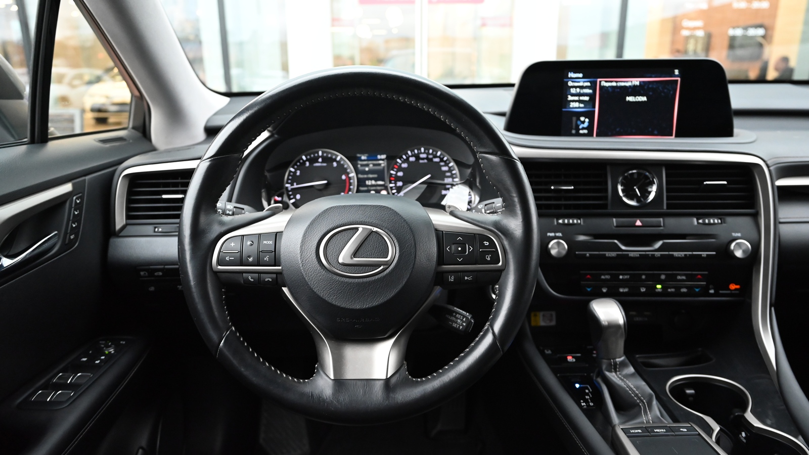 Lexus RX 2019 року, Універсал, Тойота Центр Київ "Сіті Плаза", м.Київ | Фото № 8 Lexus RX 2019 року з пробігом 72138 км, Універсал, Тойота Центр Київ "Сіті Плаза", м.Київ - 1645471 ГРН | Фото № 8